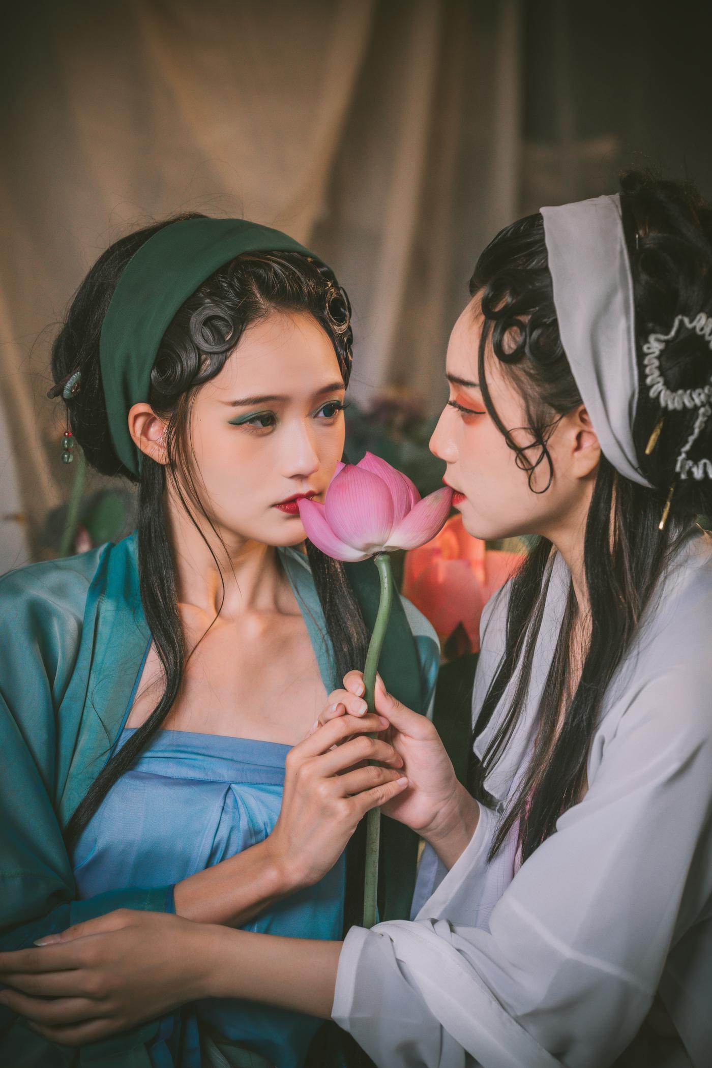 兔子Zzz不吃胡萝卜 - NO.104 贰加六 青蛇白蛇 [31P] - 图屋屋